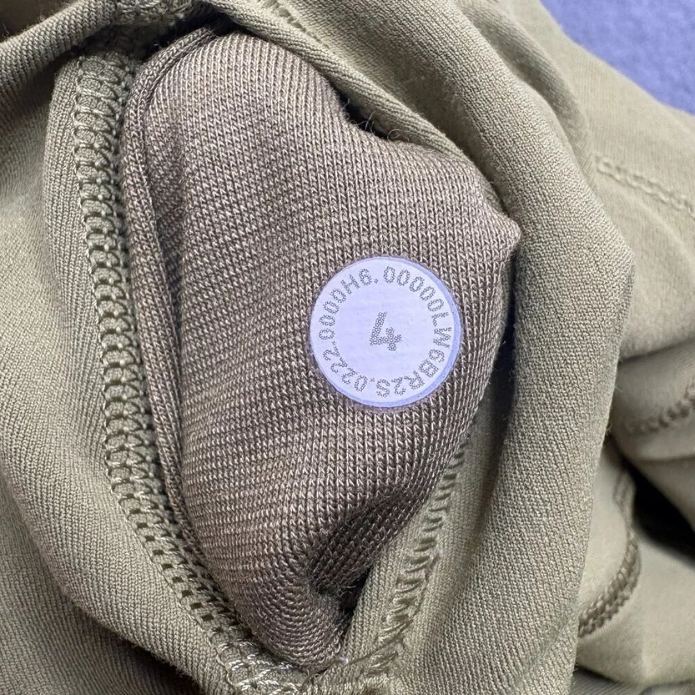 Women's Lululemon Athletica High-Rise Crop 17